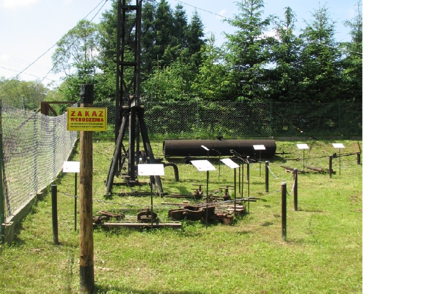 The Mini-Museum of Oil Mining 